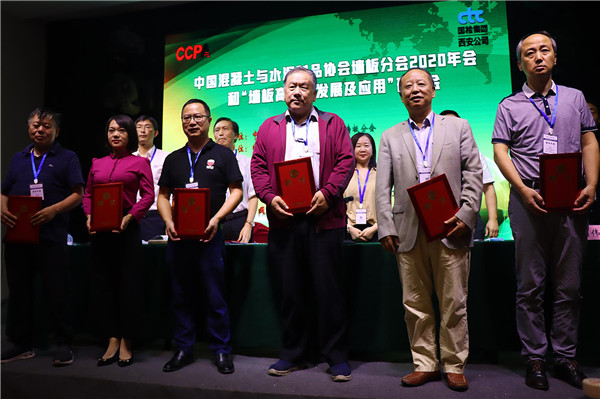 5f72eb3ceb550.jpg